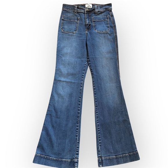Jordache Vintage flare Jeans, medium wash, size 27 stretchy - Picture 1 of 13